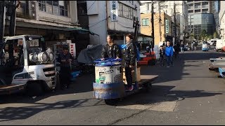 築地市場的特殊風景 電動圓盤車 [upl. by Alam]