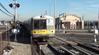 LI M3 Railcar 9939 Leads MTA LIRR Train 2053 West into Central Islip NY 12232019 [upl. by Giacamo519]