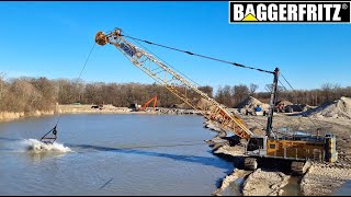 Short clip of Liebherr HS8130 dragline digging gravel [upl. by Angelika]