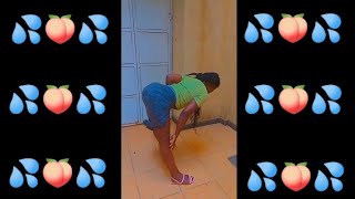 African Girl Bending Over and Twerking [upl. by Neeven]