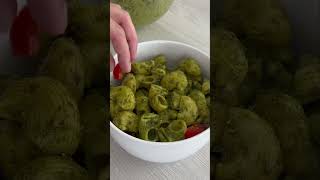 Recette salade de pâtes au pesto ￼ [upl. by Henni]