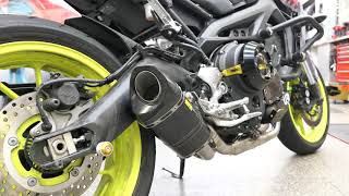 和興車業 Akrapovic Yamaha MT09 碳纖維蠍子管 聲音檔 [upl. by Aetnahs]