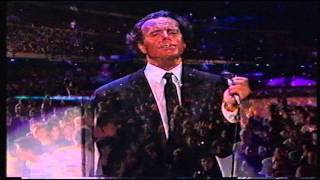 Julio Iglesias en concierto 3D  La vida sigue igual  Barcelona 1988  HD [upl. by Anialem406]