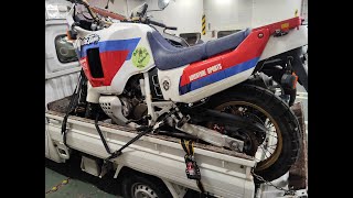 I Started disassembling the Africa Twin RD04  Restoration Part 1 [upl. by Rasmussen]