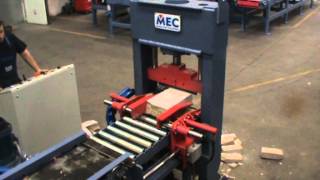 Small automatic stone splitter for sawn material MEC [upl. by Ximenez]