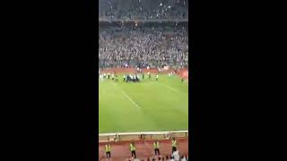 غناء جمهور الزمالك مع اغنيه فى التالته يمين بعد الفوز بالكونفدراليه قبل تسليم الكأس [upl. by Misab393]