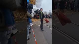 Sinterklaas en zijn pieten komen met stoomtrijn VSM aan op Station Eerbeek [upl. by Euh705]