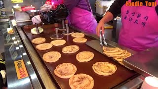 울금호떡 Hotteok Korean Pancake 수원 못골시장 Korean Street Food 동성분식 수원맛집 [upl. by Bloem]