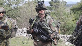 FELIN Sagem Future Infantry Soldier System Fantassins Equipements LIaison Integres France French Arm [upl. by Aissatan]