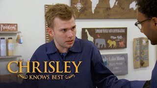 Chrisley Knows Best  Season 6 Episode 19 Chase And Ronndell Making Candles Is Hilarious [upl. by Nirrok]