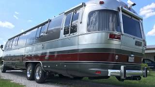 1989 Airstream 370LE Motorhome [upl. by Noeruat652]