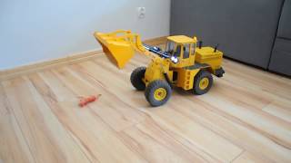 RC loader Ł34 Stalowa Wola Radlader testCTI tytan ctirc construction site [upl. by Winshell]