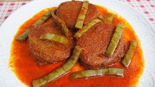 Tortitas de Camarón en Salsa Roja con Nopales [upl. by Emsmus577]