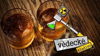 Jak funguje alkohol  Vědecké kladivo [upl. by Ailev672]