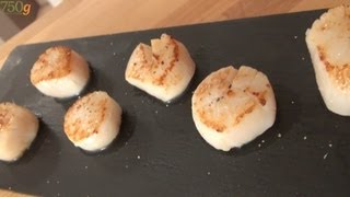 Comment cuire une coquille SaintJacques   750g [upl. by Einahpts]