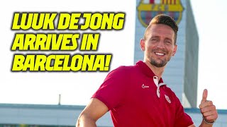 LUUK DE JONG ARRIVES IN BARCELONA [upl. by Acnaib377]