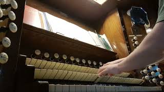 Lawrence of Arabia theme on pipe organ [upl. by Rinum]