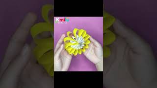 Como hacer flores de papel  flores de papel rápido y fácil 🌺 How to make paper flowers Shorts [upl. by Urata]