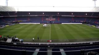 Helikopter landing in De Kuip Feyenoord stadion [upl. by Lleuqar428]