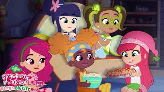 Strawberry Shortcake 🍓 Strawberrys Slumber Party 🍓 Berry in the Big City 🍓 Cartoons for Kids [upl. by Akived]