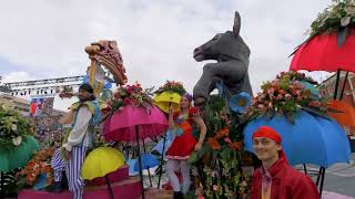 Carnaval de Nice 2024  Bataille des Fleurs  Place Massena  4K60 [upl. by Marvin554]