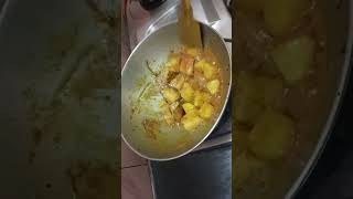 Ajker darun mojadar recipe oll diye chingri mach bhater songe khete darun [upl. by Ynettirb]