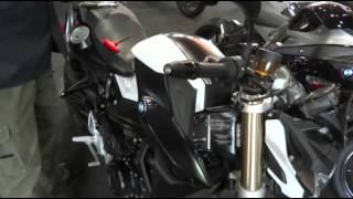 Lidlox Grip Tip Bar End Helmet Lock Install on a BMW F800 R [upl. by Foskett]