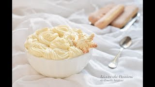 Crema al mascarpone  Ricetta perfetta per tiramisù pandoro e tutti i dolci  Ricette che Passione [upl. by Obelia]