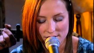 Julie Fowlis  Hug Air a Bhonaid Mhoir Scottish Gaelic [upl. by Ilrebma]