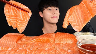 통연어 한입 먹방 연어 먹방 12kg🐟 SALMON SASHIMI MUKBANG ASMR EATING SOUNDS サーモン [upl. by Lyred303]