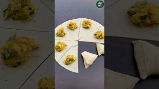 Easy Samosa Folding Technique Shorts samosa samosafillingrecipe samosafolding trending viral [upl. by Gizela33]