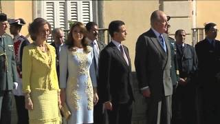 SSMM los Reyes reciben en el Palacio de El Pardo al presidente de México Enrique Peña Nieto [upl. by Moffitt]