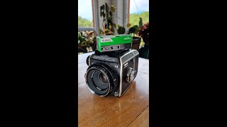 How to Load the Broniza EC TL shorts mediumformat [upl. by Esdnil226]