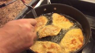 Recette escalope de poulet milanaise [upl. by Cathryn]