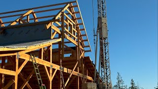 Post and Beam Barn Kit part 10 Clerestory Windows and Siding plus Upper Purlins [upl. by Aven]