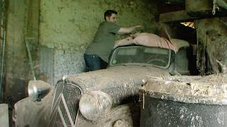 Voitures abandonnées  Cyril retrouve une Citroën Traction [upl. by Leirbaj341]