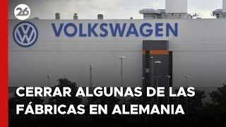 EUROPA  El grupo Volkswagen ya no descarta cierres ni despidos en Alemania [upl. by Nnaacissej]