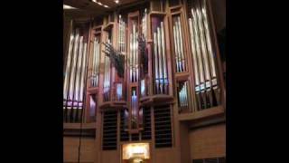 JS Bach  Toccata in F Sharp Major  BWV 540  Pipe Organ  Cameron Carpenter [upl. by Ordnazil736]