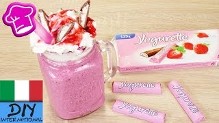 Yogurette Milk Shake  Buonissimo Joghurt Shakerato con crema e cioccolato  Estate [upl. by Teador]