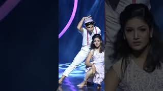 Tumhe Apna Banane Ka Junoon  Armaan Malik [upl. by Ettezel]