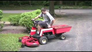 The 1987 Simplicity SunRunner rearwheelturn lawn tractor [upl. by Clein]