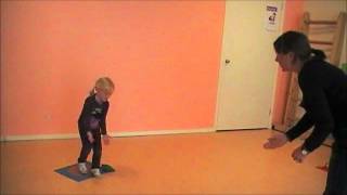 Test motorische ontwikkeling 3 jaar Kinderfysiotherapie Meurs [upl. by Aisela]