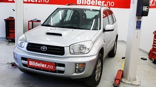 Toyota RAV4 Hvordan bytte dieselfilter  20 D4D  2000 til 2005 mod XA20 [upl. by Ineslta]