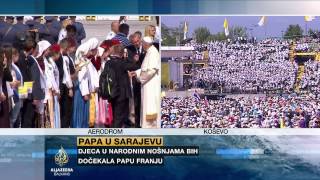 Papa Franjo u Sarajevu Doček na aerodromu [upl. by Leirud]