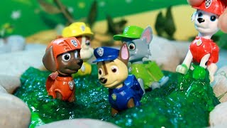 PAW PATROL atrapados en SLIME jurassic world Patrulla canina toys juguetes [upl. by Lansing]