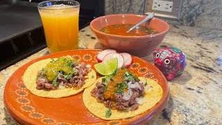 Tacos de Chamorro de Res y Consomé [upl. by Theall]