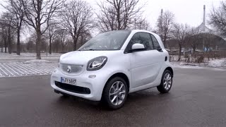 2015 smart fortwo coupe 10 passion StartUp and Full Vehicle Tour [upl. by Nnylrahc866]