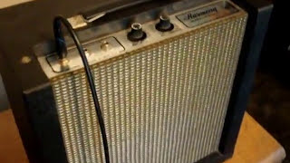 Harmony Model H400A Vintage Tube Amp Demo [upl. by Nayhr575]