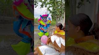 A este niño le encanta el carnaval 🎭🤣🎈🦹‍♀️🎊 carnaval carnavalbonao fiesta shorts humor [upl. by Neelahtak647]