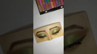 Best eyemakeup mixture I have ever made from this palette must watch  shorts makeup [upl. by Zakaria]